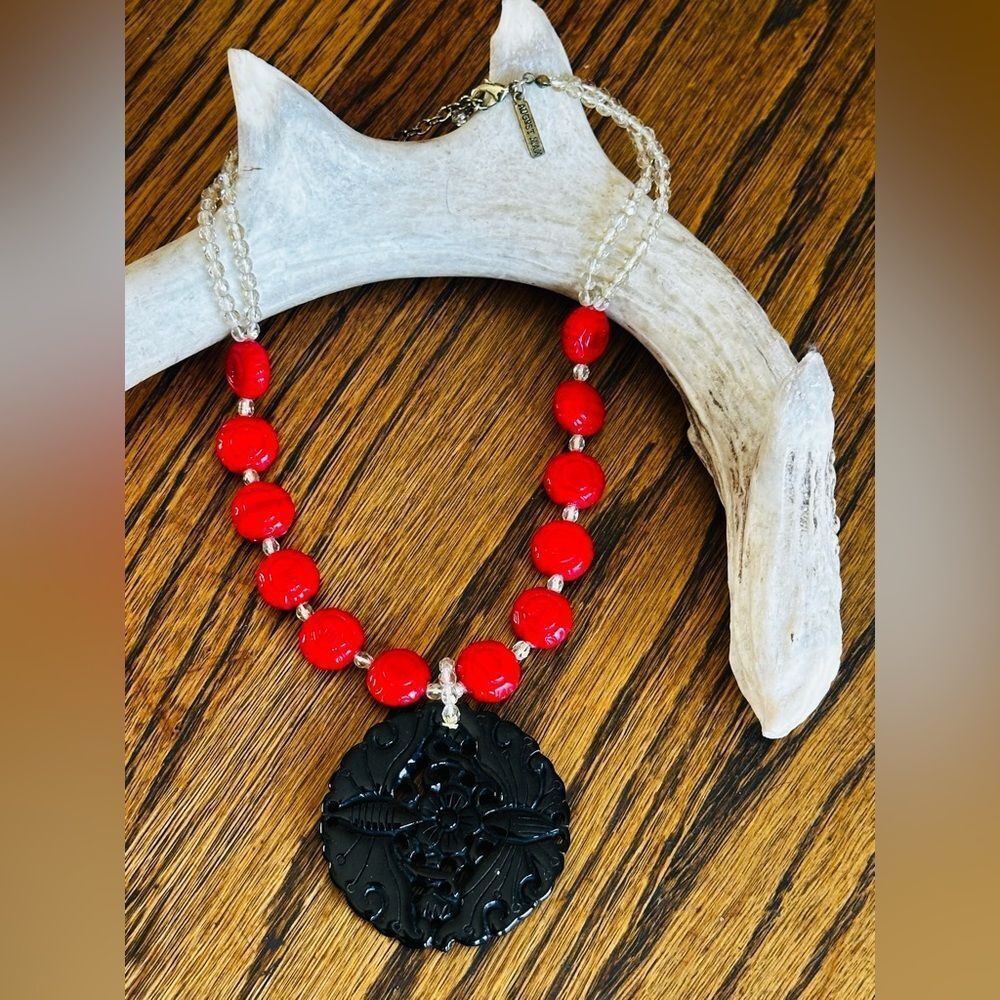 Necklace Red and Black beads VINTAGE Asian Inspired by August Max